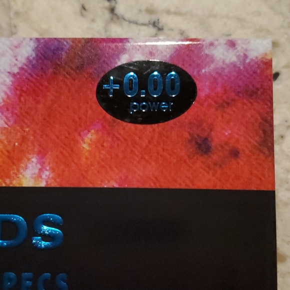 E-Specs Kids Blue Light Filtering Specs - Picture 2 of 3